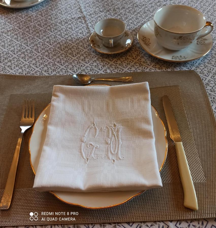 D'Or Duble' Bed And Breakfast Carignano  외부 사진